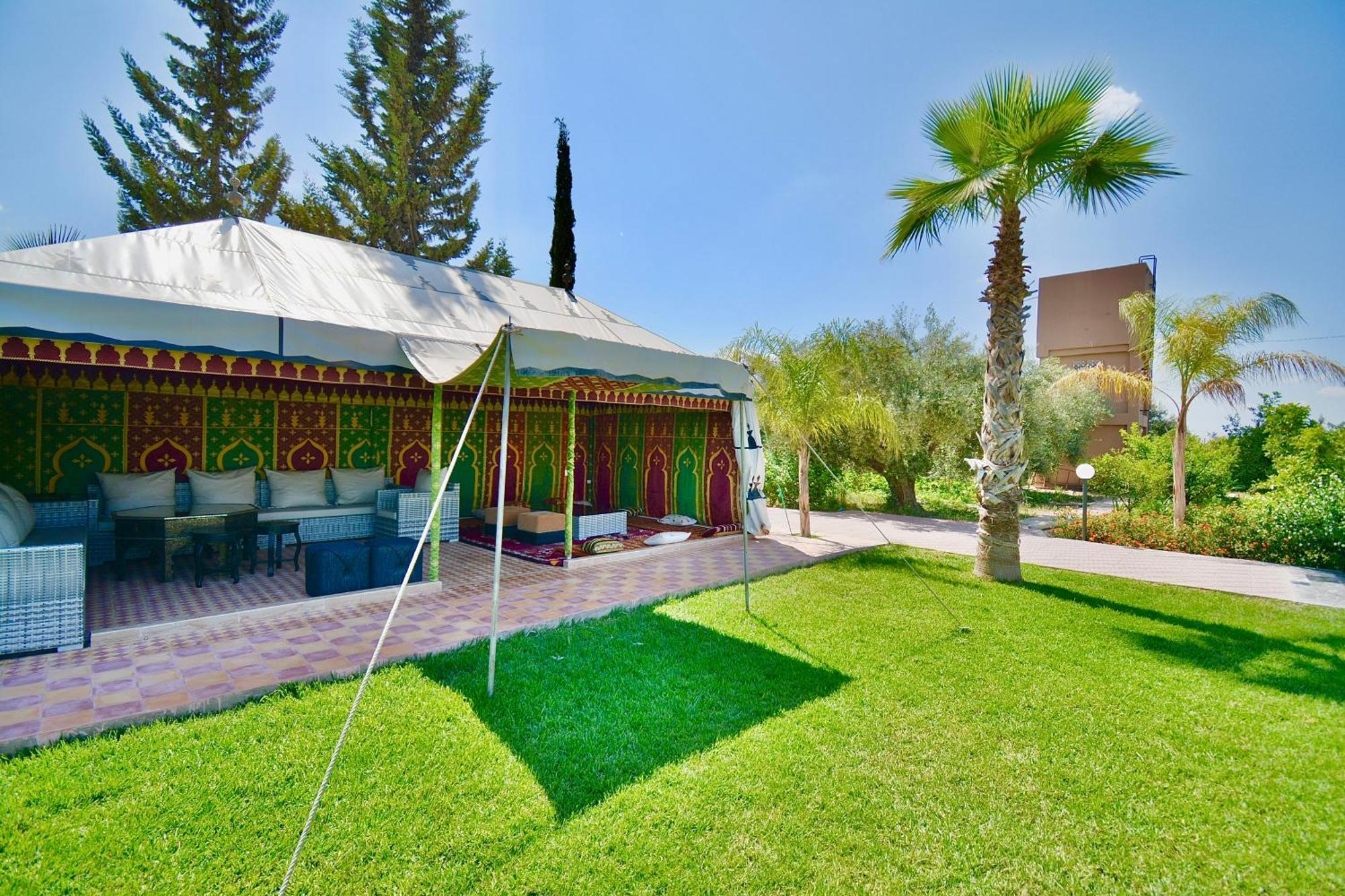 Ferme De Vacances Avec Une Grande Villa A Marrakech Marrakesh Eksteriør bilde